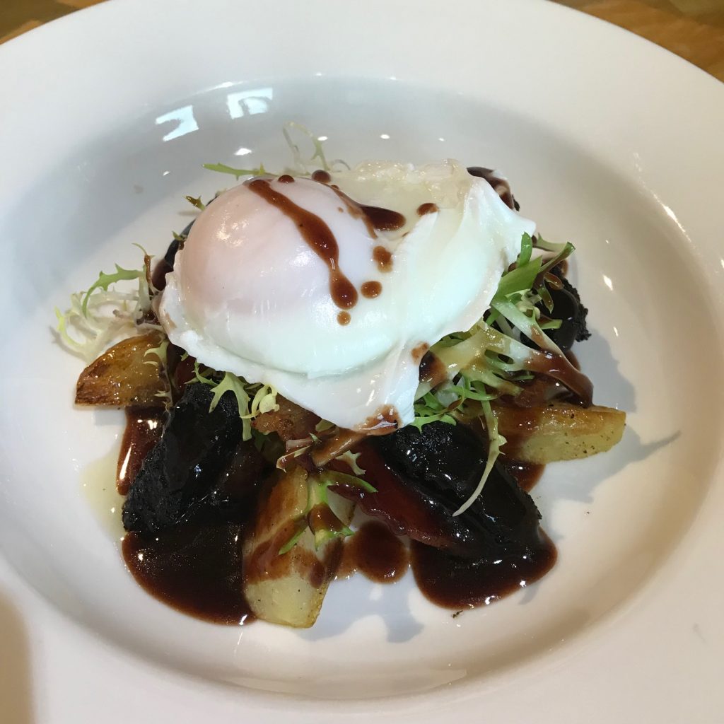 20190516 - Poached Egg, Bacon & Black Pudding Salad