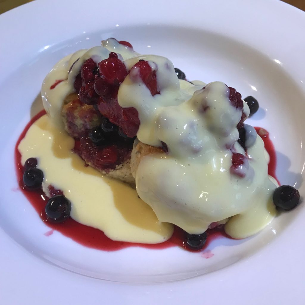 20190523 - Walnut Butter Scones with warm Berries and Orange Double Cream Custard