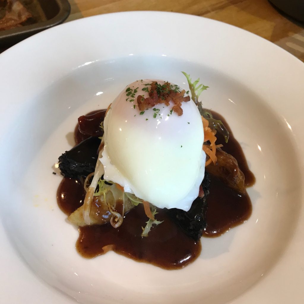 20190627 - Egg, Bacon & Black Pudding Salad with Red Wine Sauce