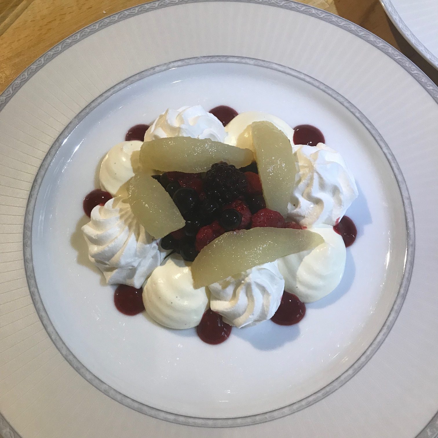 20190809 - Berry Eaton Mess with Poached Pears