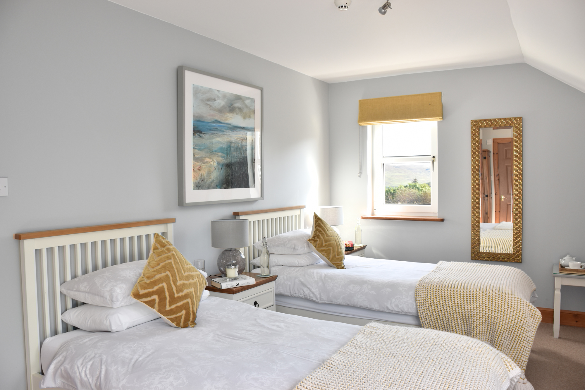Killoran House Guest Room – Fladda