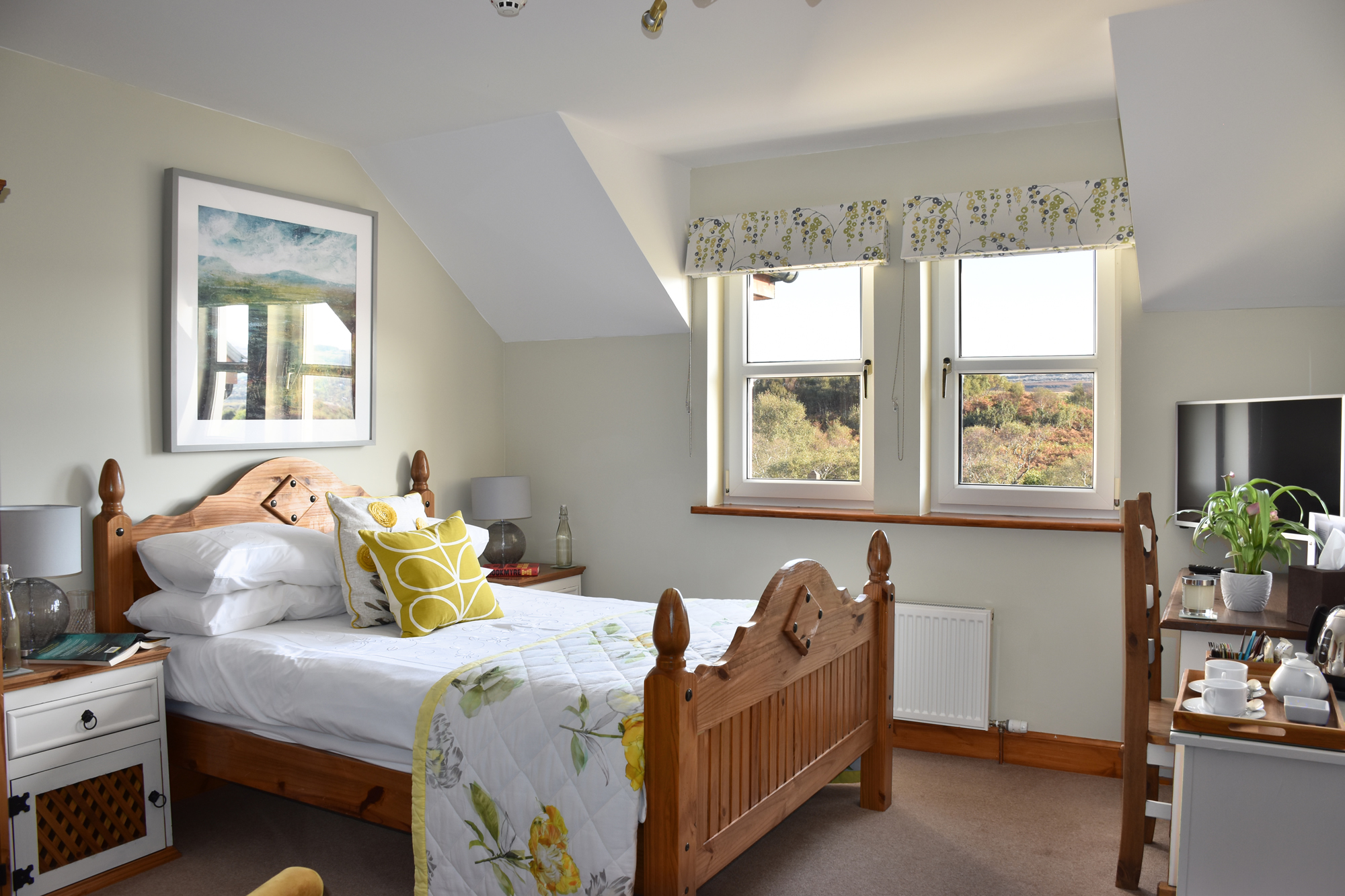 Killoran House Guest Room – Iona